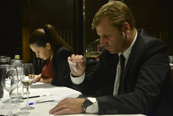 El concurso al mejor sommelier internacional celebrará su seminfinal en Bruselas