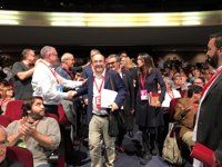 El PSC inicia su XIII Congreso ovacionando a los diputados díscolos con el PSOE