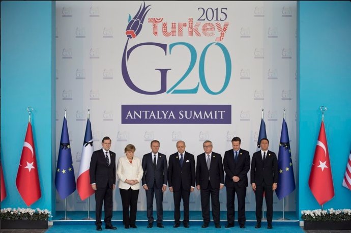 Minuto de Silencio del G20, Mariano Rajoy, Angela Merkel