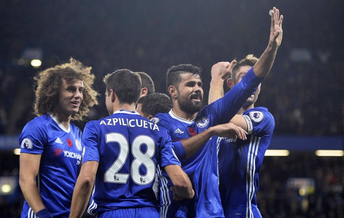 El Chelsea toma el mando con el empate del City ante el 'Boro' de Karanka