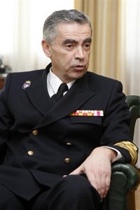 El jefe del Estado Mayor del Ejército de Tierra y 11 tenientes generales aspiran a JEMAD