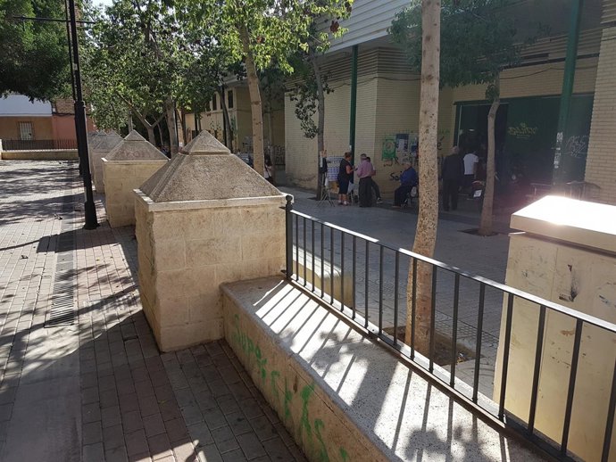 Nota Y Foto. Integración Plaza Belén Al Mercado Los Ángeles