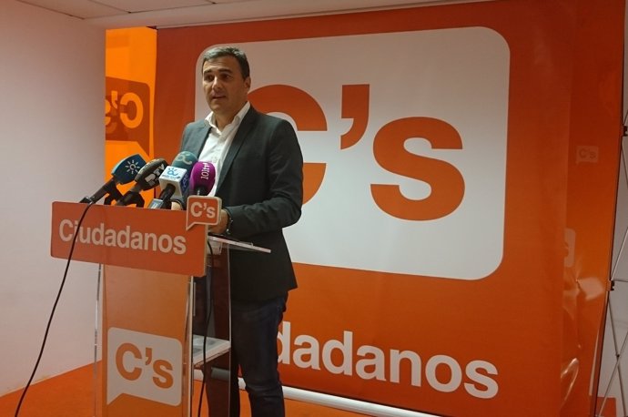 El parlamentario andaluz de C's Carlos Hernández 