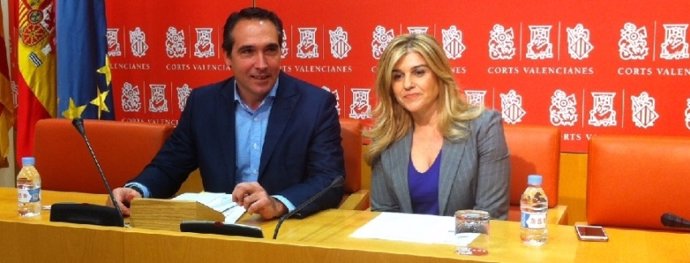 Rubén Ibáñez y eva Ortiz en rueda de prensa