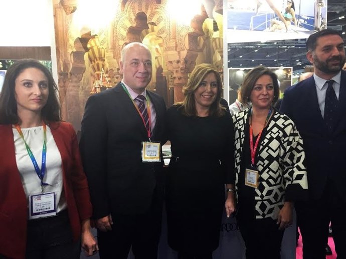 Díaz, entre Ruiz y Ambrosio, en la 'World Travel Market'