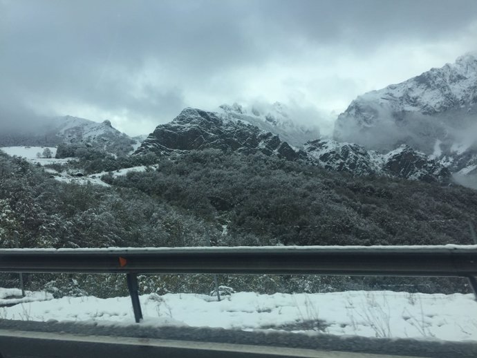 Nieve, temporal, frío, invierno, autopista del Huerna