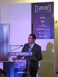 Garamendi destaca la importancia de que el Gobierno tenga "un ministerio digital"