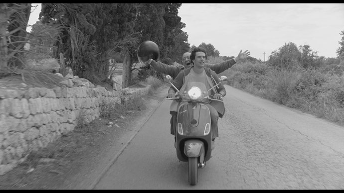 Imagen de 'La familia (Dementia)' de Giovanna Ribes