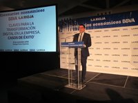 Domínguez dice que Gobierno "ve más oportunidades que riesgos en transformación digital"