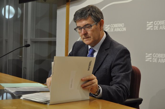 El consejero de Presidencia del Gobierno de Aragón, Vicente Guillén.