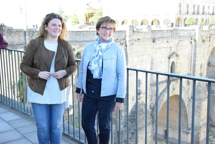 PSOE De Andalucía: Enlaces AUDIOS Y FOTO Marisa Bustinduy En Ronda, 08 11 16