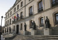 Diputación de Soria destina 60.000 euros a iluminar su fachada con Led programables de diferentes colores