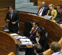 Fernández (PSOE) recuerda a Foro las críticas que hacía al PP