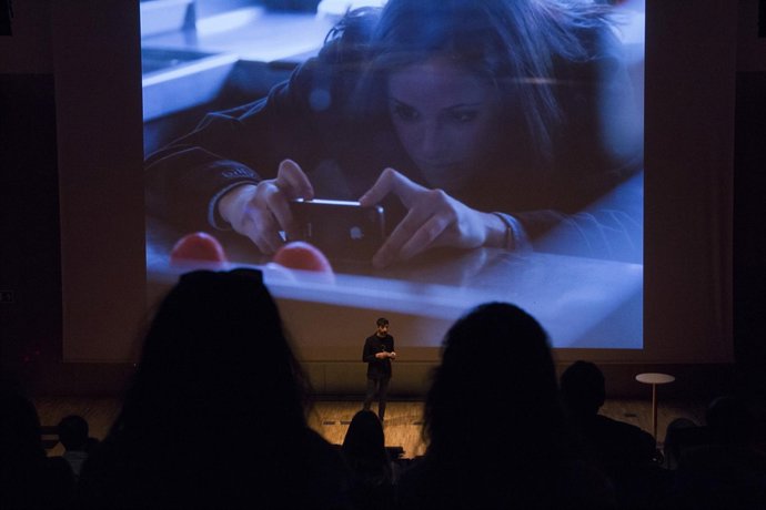 Mercado de Ideas de Diseño (MID)