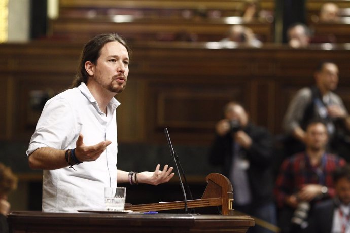 Pablo Iglesias en el Congreso en el debate de investidura