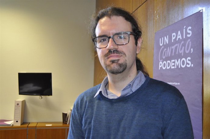 El diputado de Podemos en las Cortes de Aragón, Héctor Vicente