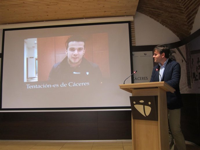 Presentación de Tentación-es en Cáceres