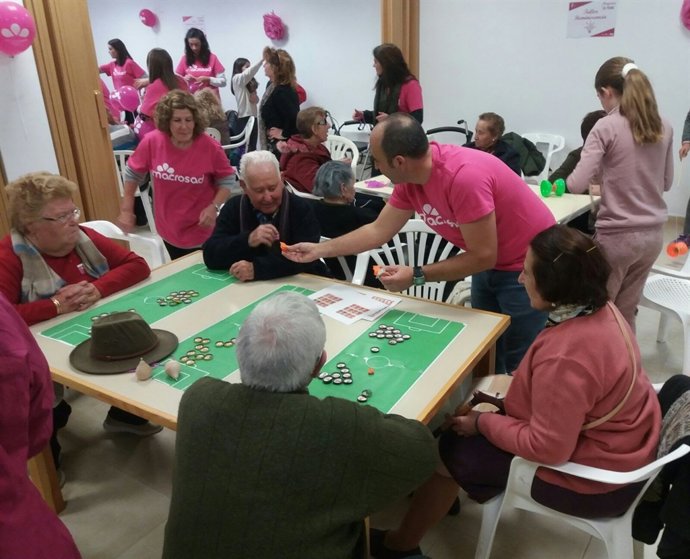 Encuentro intergenaracional de Macrosad