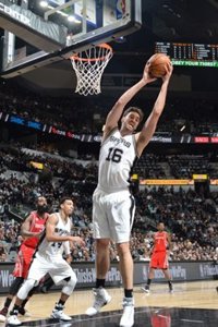 Hernangómez irrumpe en los Knicks y Gasol sigue sin encontrarse en San Antonio