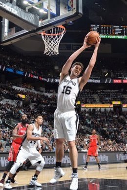Pau Gasol en el San Antonio Spurs- Houston Rockets
