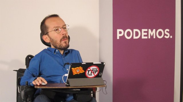 El secretario general de Podemos Aragón, Pablo Echenique