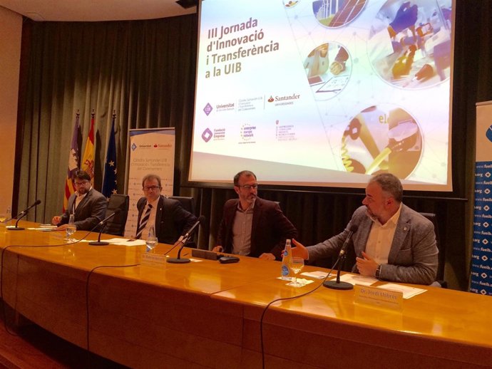 El vicepresidente del Govern y conseller de Innovación, Investigación y Turismo