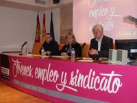 Gil anima a los jóvenes a acercarse a CCOO para mejorar la afiliación