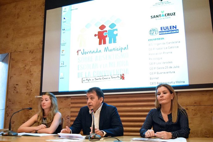 Inauguración de las jornadas de absentismo escolar