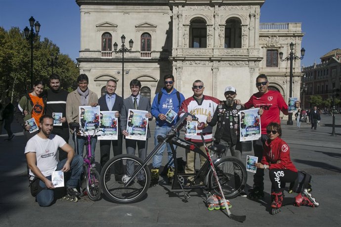 Presentación de 'Sevilla sobre ruedas'