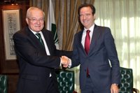 Unicaja Banco renueva su apoyo a la Agrupación de Cofradías de Semana Santa de Málaga