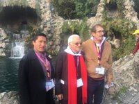 El Papa Francisco felicita al padre Ángel por su labor con los 'sintecho' de la parroquia de San Antón