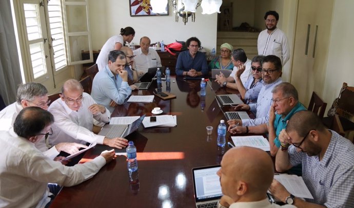 Reunión entre las delegaciones de paz de Gobierno y FARC