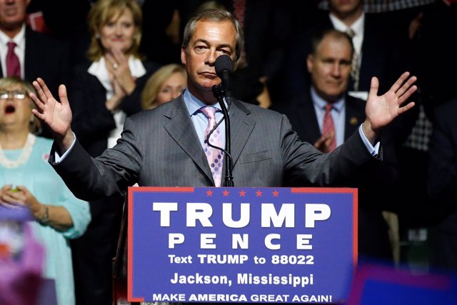 Nigel Farage en un mítin de Donald Trump
