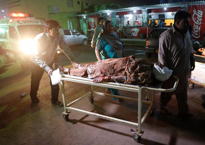 Ambulancia tras un atentado en Pakistán