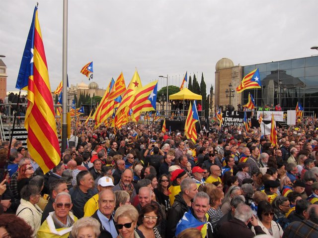 Concentración del 13N en apoyo a los cargos independentistas investigados