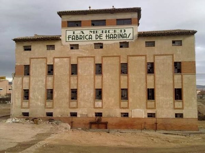 Edificio de la Harinera de la Merced en Calatayud