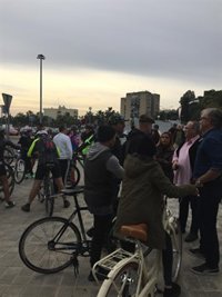 Alcalde de San Juan (Sevilla) valora la adjudicación de obras de la pasarela de la SE-30