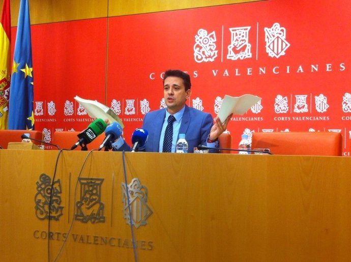 José Juan Zaplana en rueda de prensa