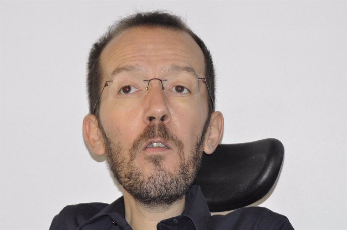 El secretario general de Podemos Aragón, Pablo Echenique. 