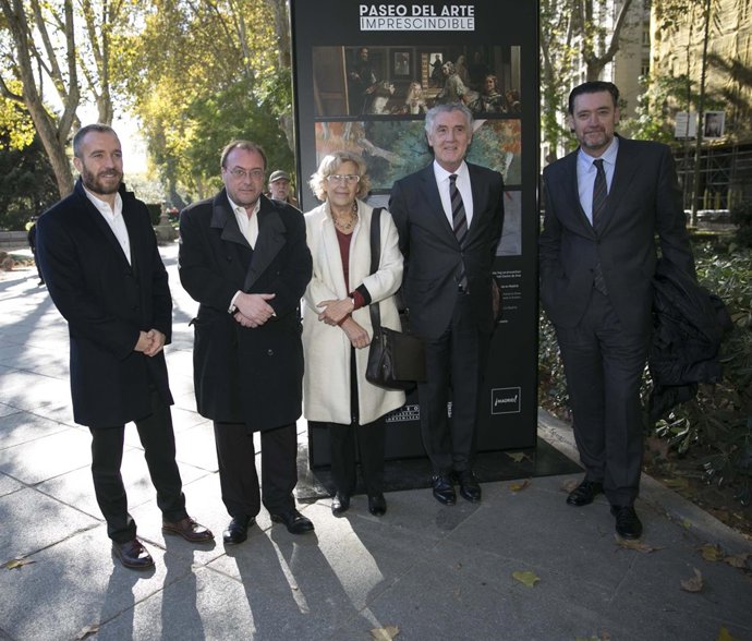 Carmena con los representantes de los tres museos
