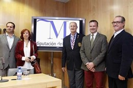 González, Gómez, López, Padilla y Pierard en rueda de prensa.