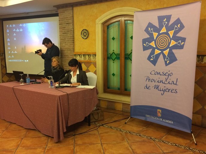 Las primeras jornadas de formación del Consejo de Mujeres han sido en Almería.