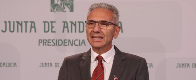 El portavoz del Gobierno, Miguel Ángel Vázquez