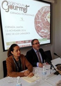 El jamón protagoniza la tercera jornada del programa 'Extremadura Gourmet' en Jerez de los Caballeros
