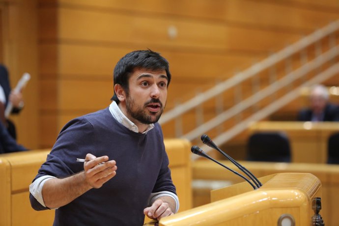 Ramón Espinar en el Senado