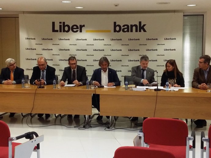 Fallo de los  Premios Liberbank de Investigación en Medicina del Deporte.