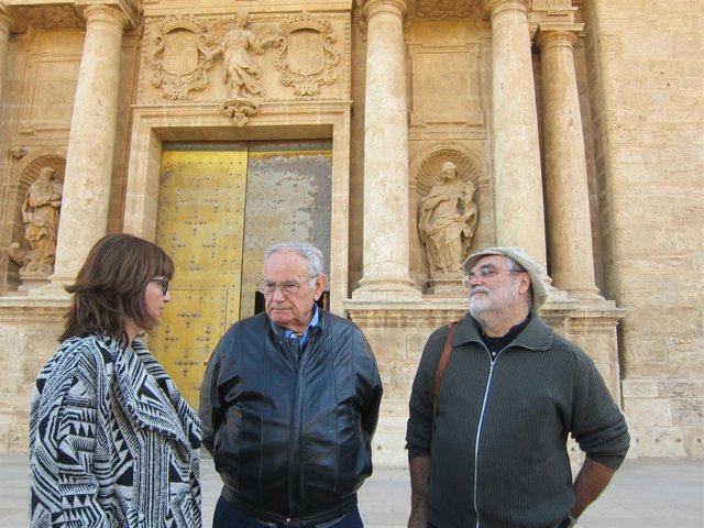 Joan Busquets, en el centro, en San Miguel de los Reyes
