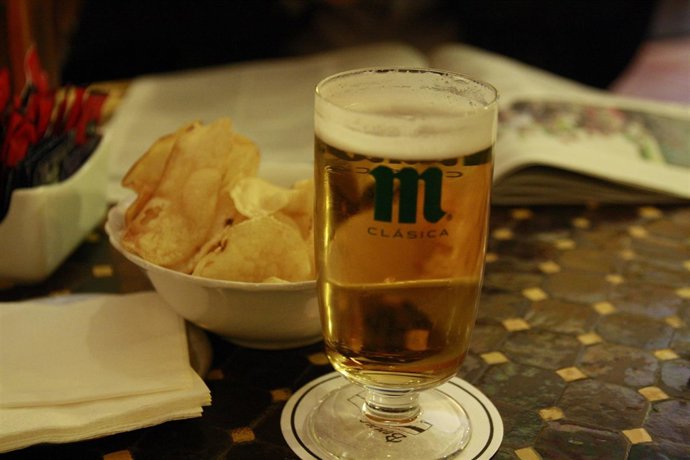 Cerveza, Mahou, caña, patatas, bar, tapa