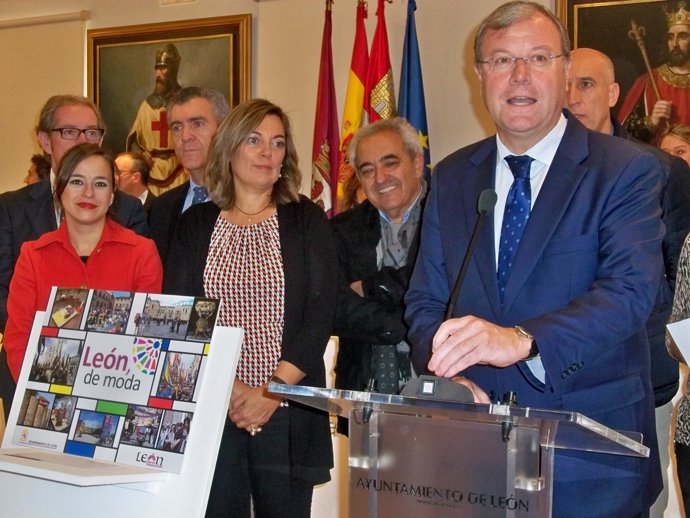 Marcos y Silván durante la presentación de la campaña