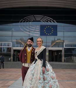 Fuset y Raquel Alario en Bruselas